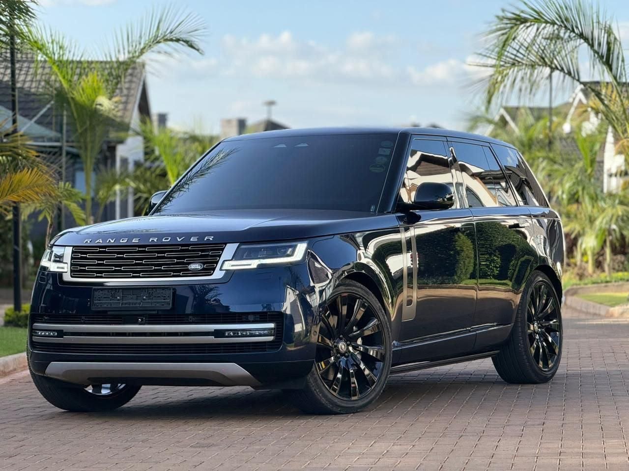 2023 Range Rover VOQUE P400