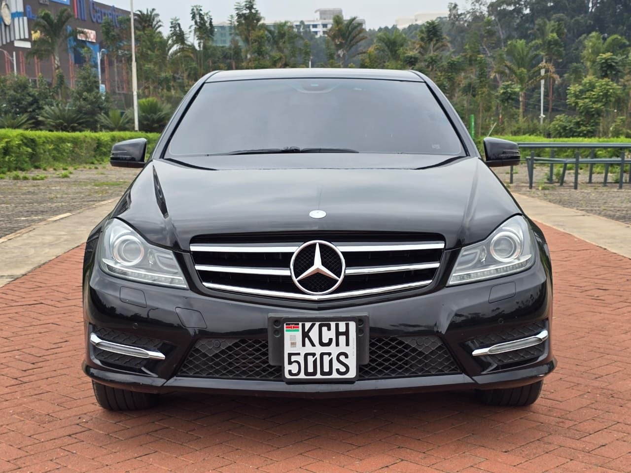 2010 Mercedes-Benz BENZ C200