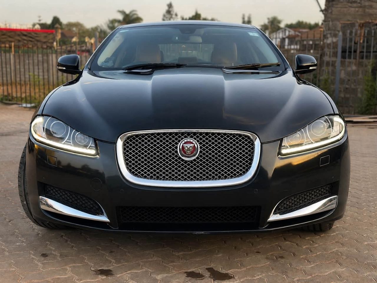 2015 2015 JAGUAR XF —